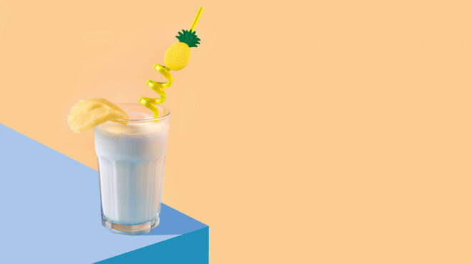 δύο-κοκτέιλ-που-φέρνουν-τις-διακοπές-σ-563089054