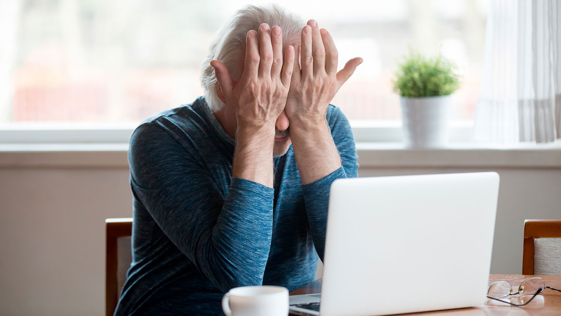 ημικρανία-και-καρδιαγγειακή-νόσος-πώ-563096665