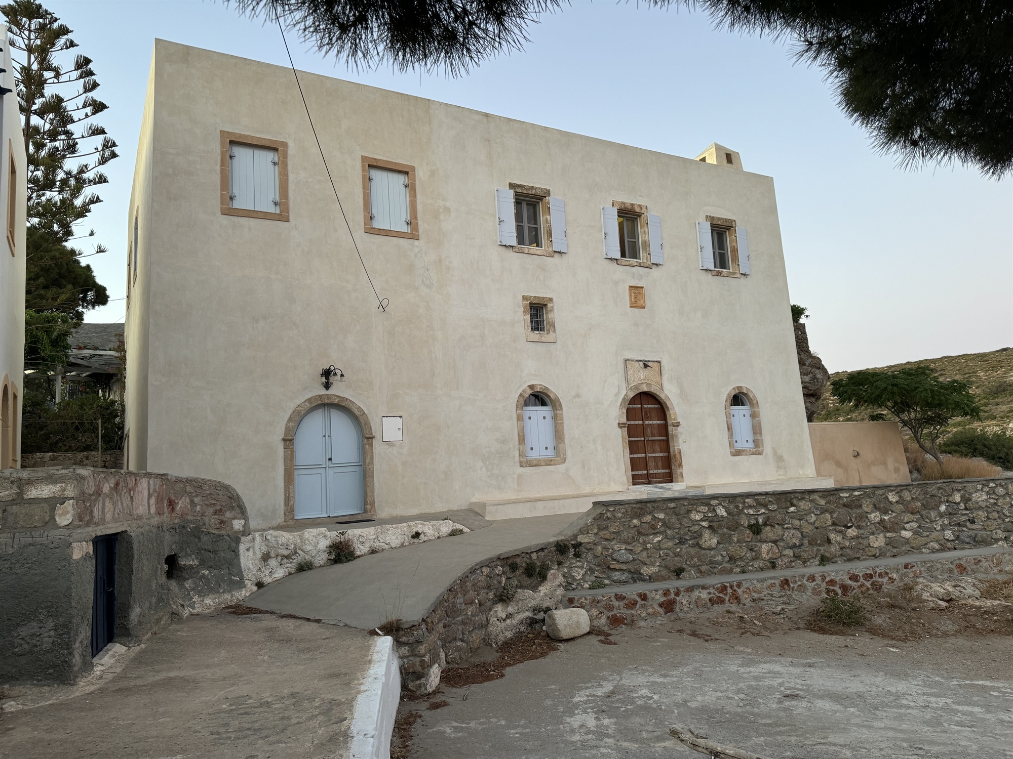 Αβλέμονας Κυθήρων. Κολυμπώντας στην αγκαλιά της Ιστορίας-3