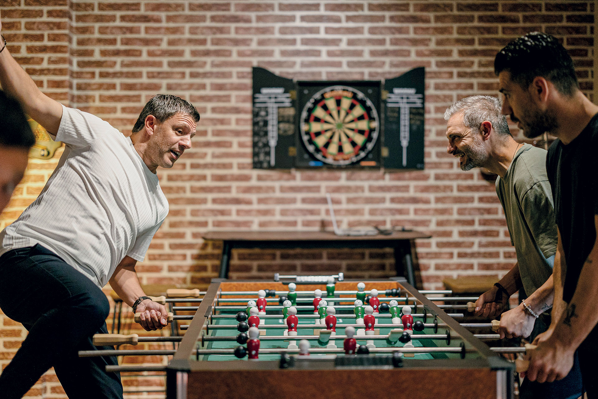 Euro 2004: Οι πρωταγωνιστές του «πειρατικού» αφηγούνται-2