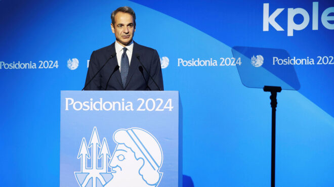 η-καρδιά-της-ναυτιλίας-χτυπάει-στα-ποσ-563058856