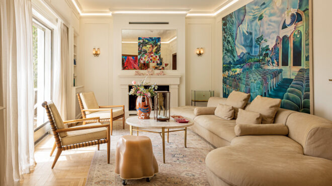 ενα-εντυπωσιακό-ρετιρέ-γεμάτο-τέχνη-σ-563085340