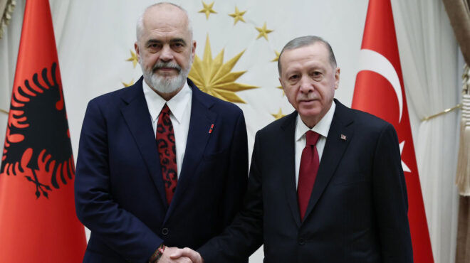 άρθρο-μάικλ-ρούμπιν-στην-κ-αναπαράγ-563056318