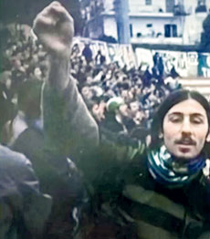 Η έλξη του καναπέ-1