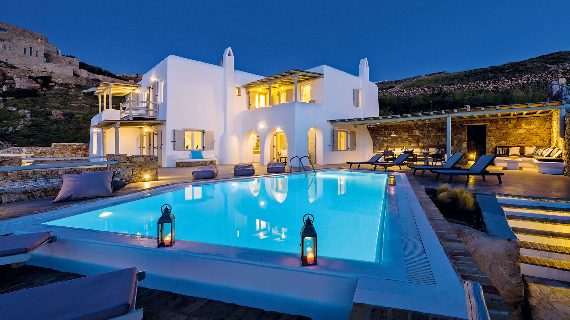 Στα ύψη οι τιμές πώλησης των εξοχικών στις Κυκλάδες-1