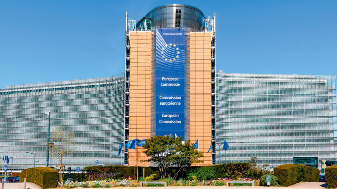 δημοσιονομική-προσαρμογή-στην-ανατ-563102458