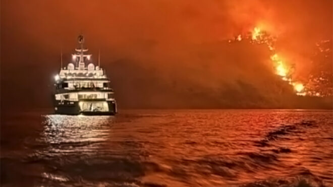 πέλεκυς-για-τη-φυγή-των-καζάκων-563101603