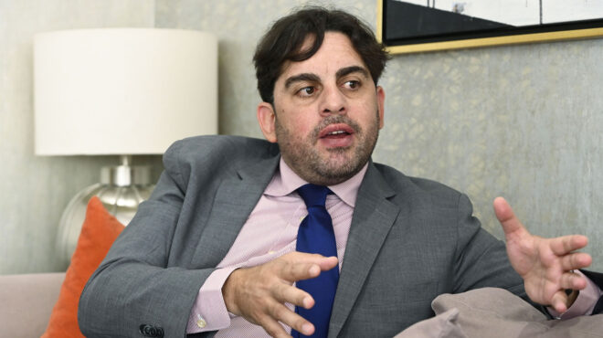 ξαβιέ-αμπού-εϊντ-στην-κ-κίνδυνος-να-μ-563102368