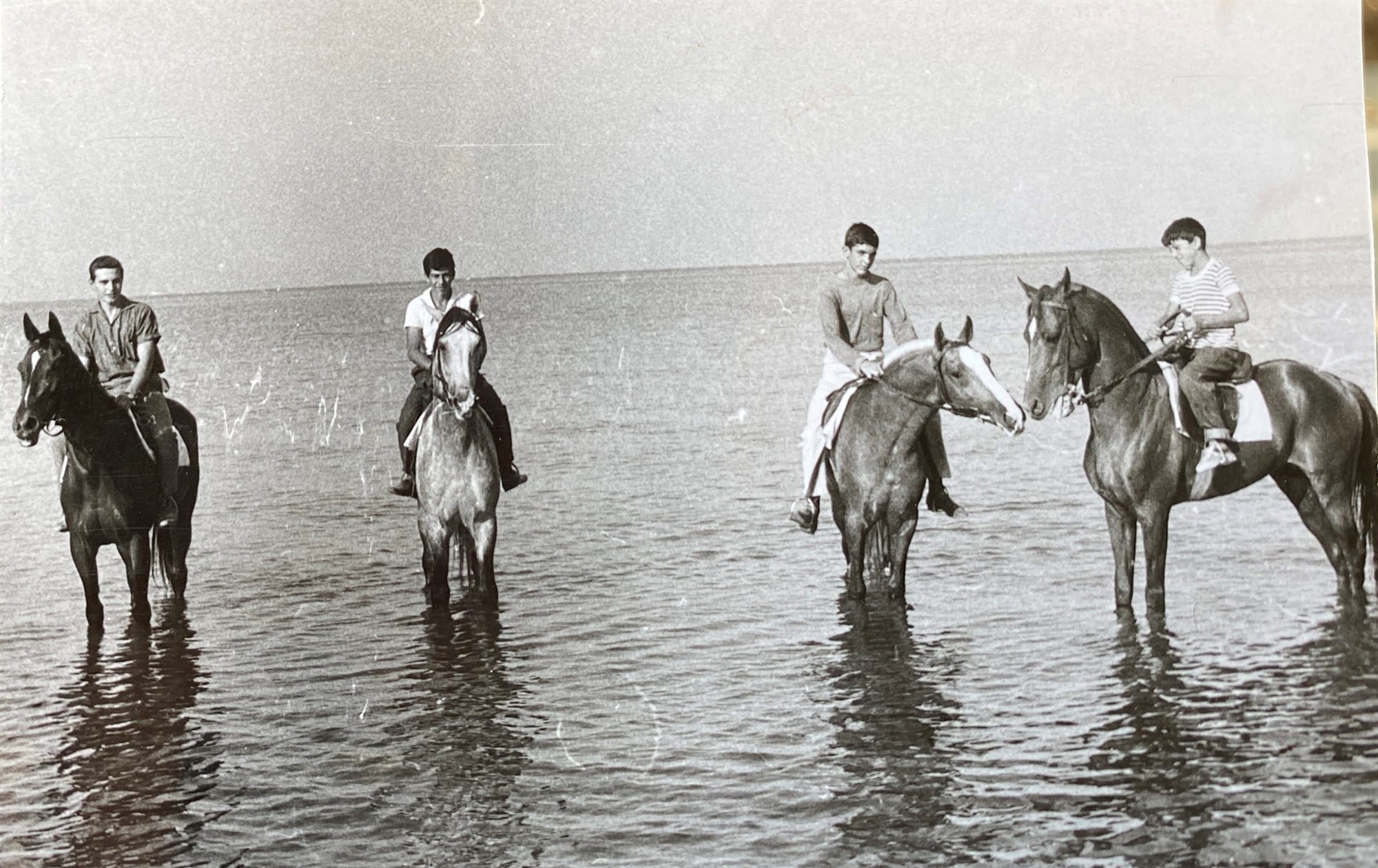 Οι τζόκεϊ και τα άλογα του Φαλήρου-2