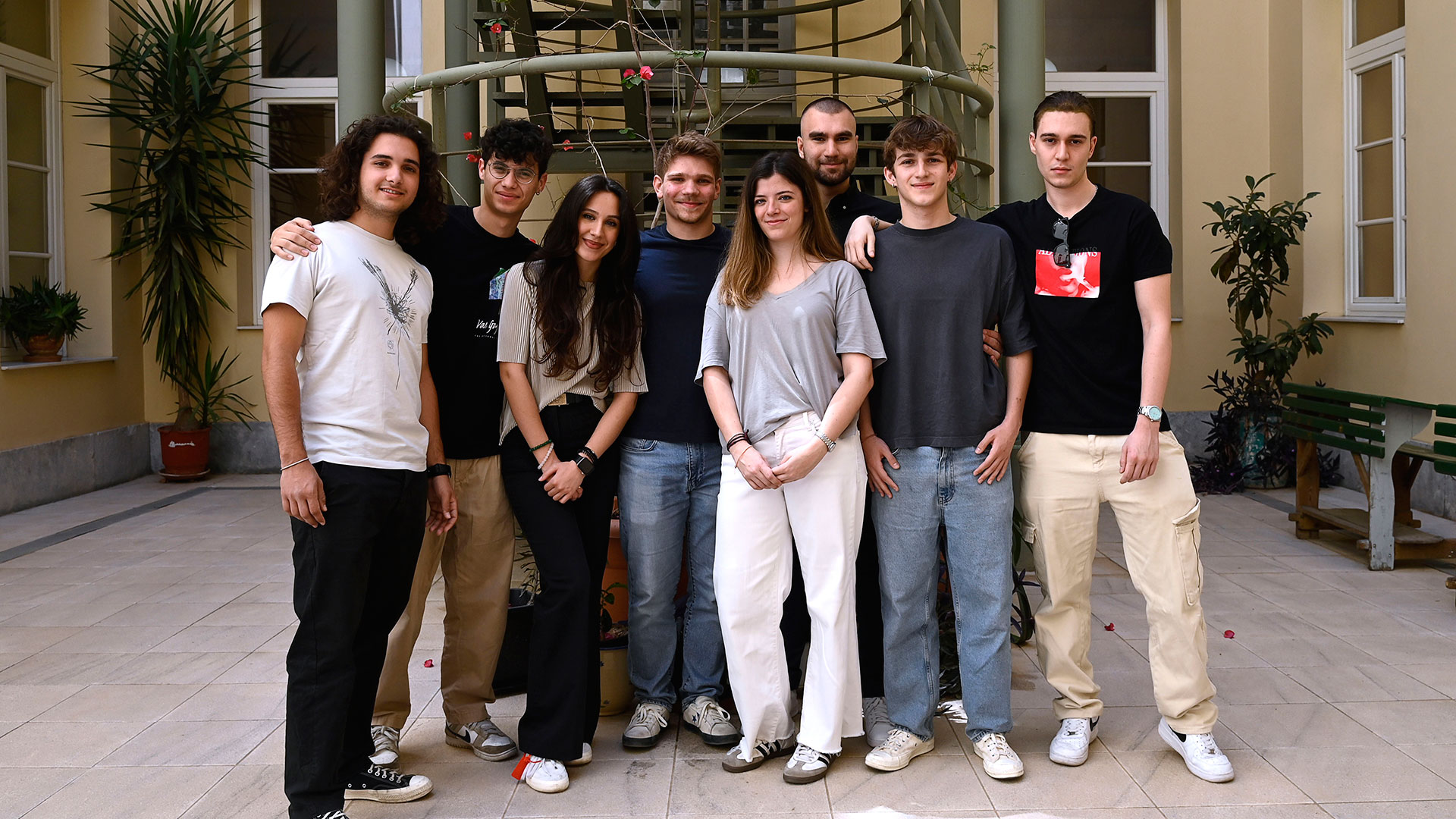 Διαβάστε στην «Καθημερινή της Κυριακής»-2