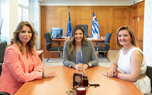 Τελετές παράδοσης – παραλαβής: Τα «κλικ» και οι δηλώσεις στα υπουργεία-7