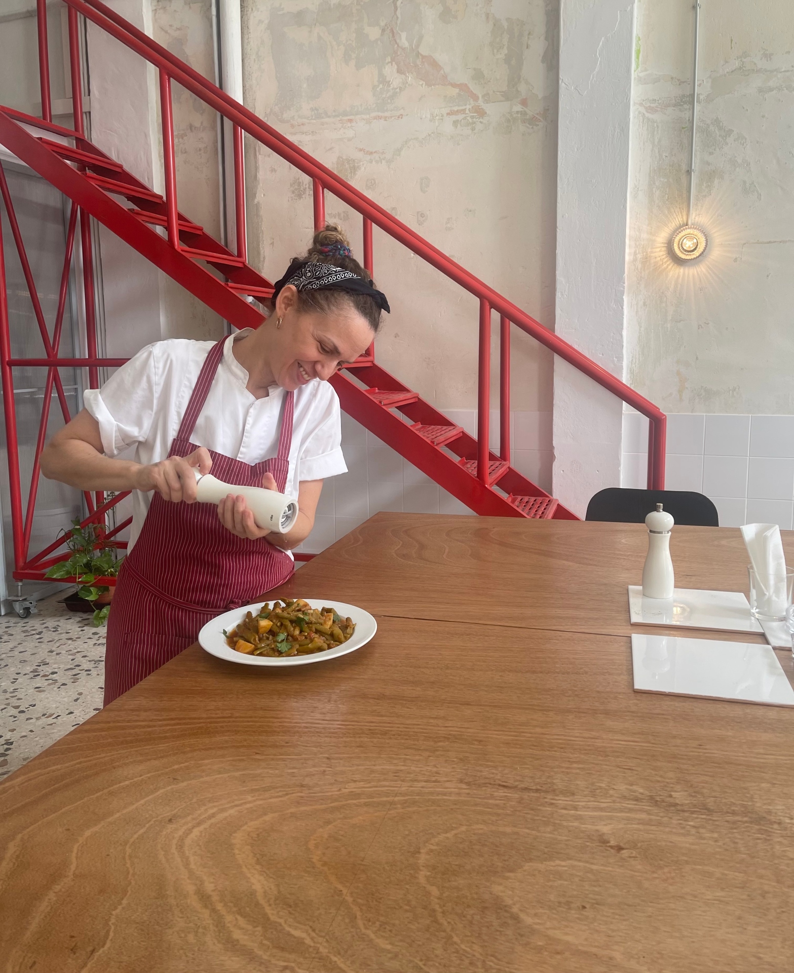 «Κατεψυγμένες» ζωντανές καραβίδες και «ιπτάμενες» σαμπανιέρες-2