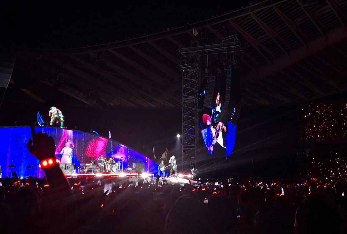 Coldplay: Πλήθος κόσμου στη συναυλία, κατάμεστο το ΟΑΚΑ (φωτογραφίες)-5