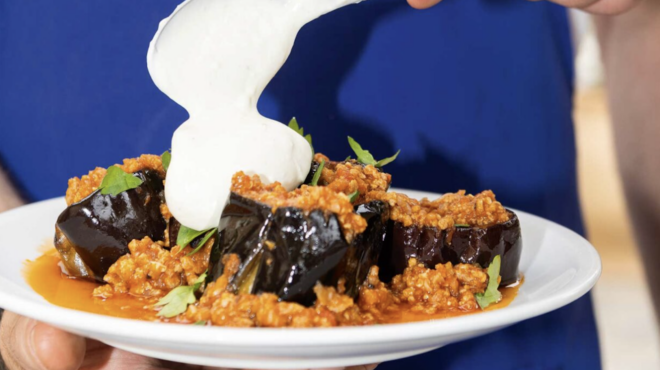 μελιτζάνες-στην-κατσαρόλα-με-αρνίσιο-563100097