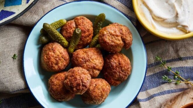 το-μενού-της-εβδομάδας-από-ψητά-αρνίσι-563081695