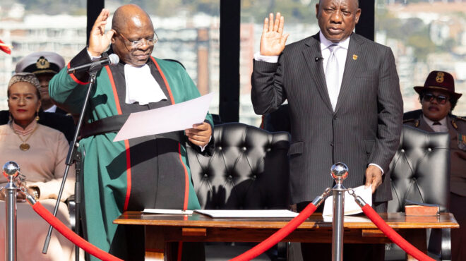 νότια-αφρική-νέα-θητεία-για-τον-ραμαφό-563086909