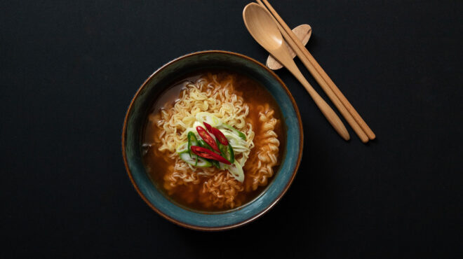 η-δανία-ανακαλεί-ράμεν-επειδή-είναι-υπ-563075638