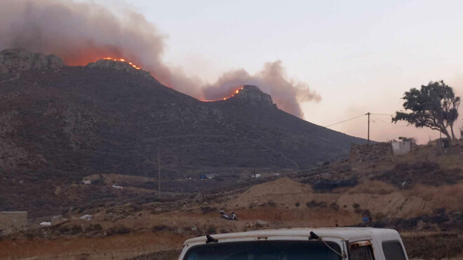 σέριφος-δύσκολη-η-φωτιά-μηνύματα-563102986
