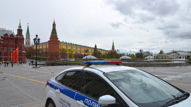 ρωσία-τρεις-νεαροί-καταδικάστηκαν-γι-563064097