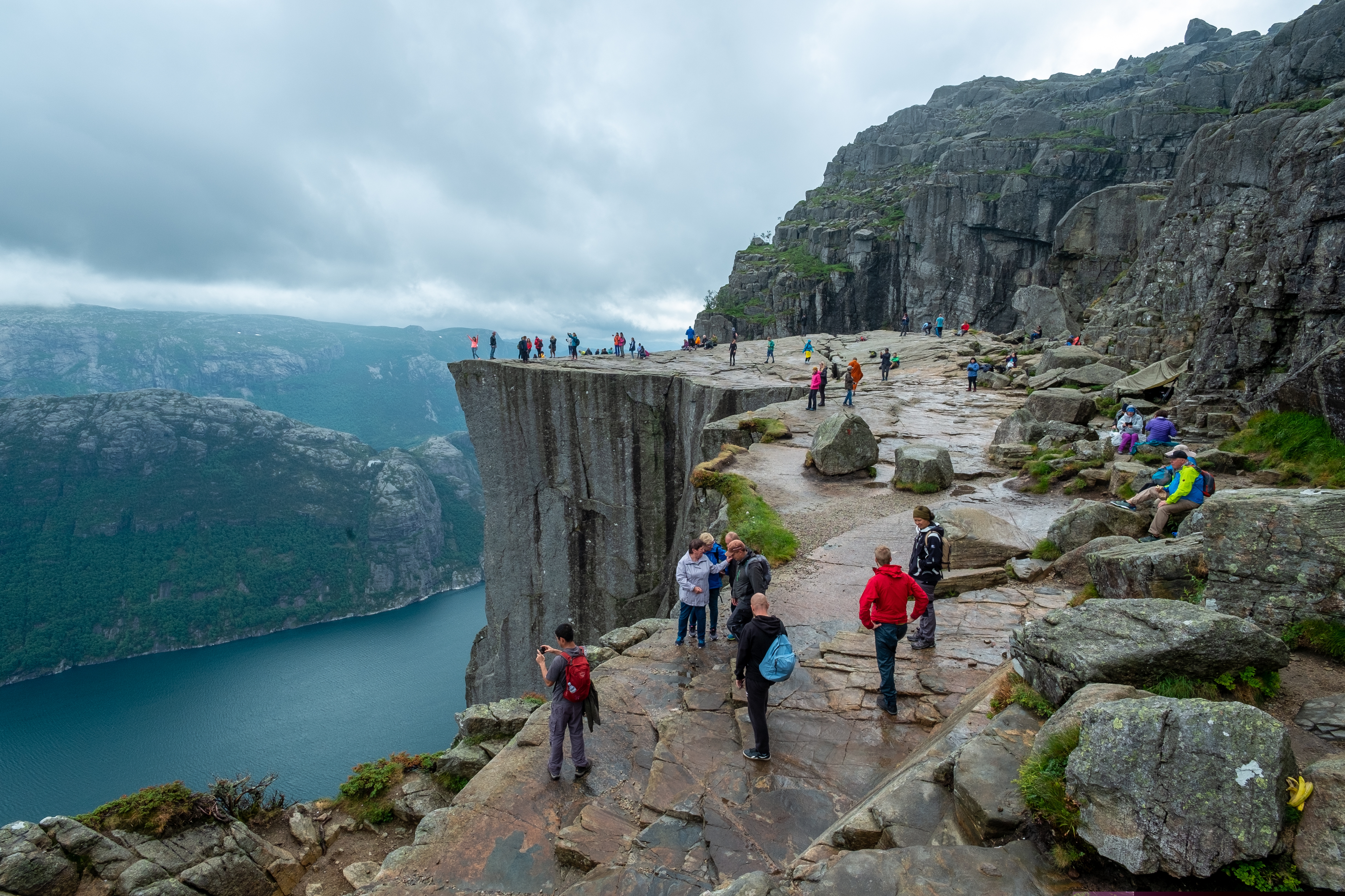 Νορβηγία: Σκοτώθηκε πέφτοντας από ύψος 600 μ. στον «διάσημο» βράχο του «Mission Impossible»-1