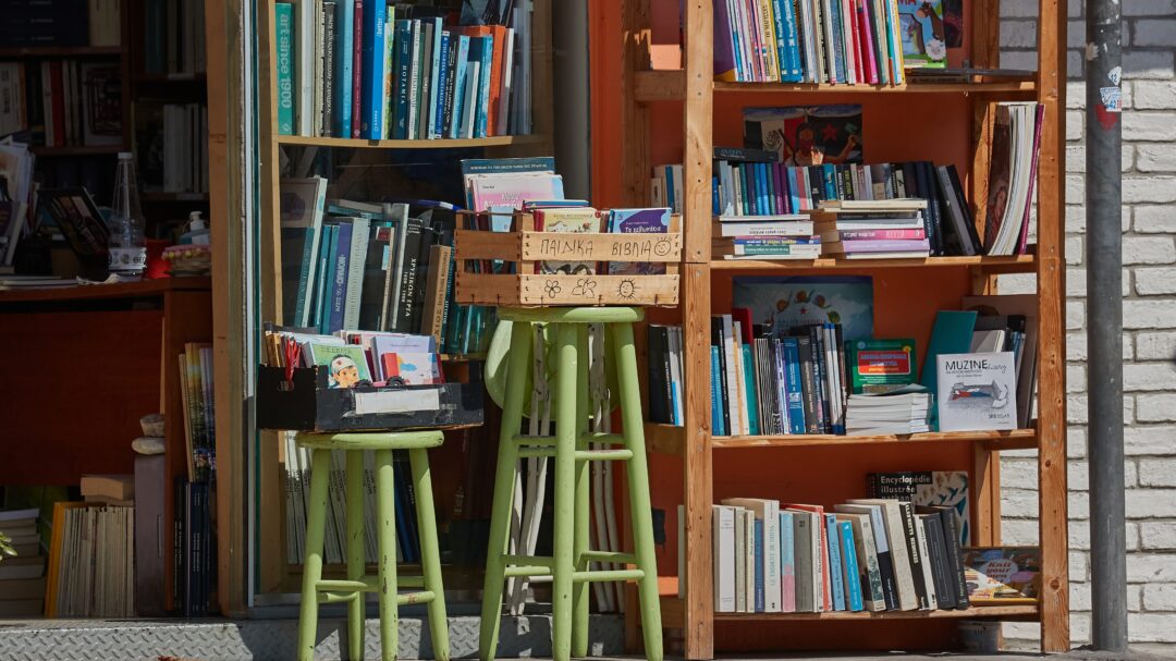 οι-εκδότες-επιμένουν-στο-χαρτί-στο-μυθ-563085385