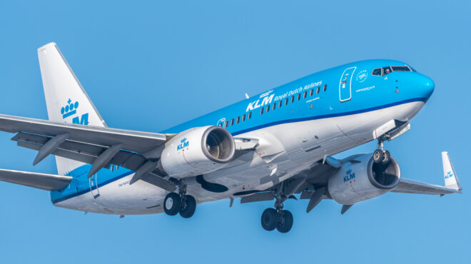 τεχνικό-πρόβλημα-σε-boeing-777-της-klm-προσγειώ-563093869