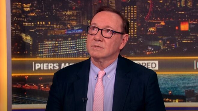 κέβιν-σπέισι-στο-παρελθόν-άπλωνα-το-χ-563074591