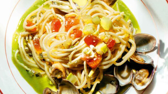 σπαγγέτι-με-κυδώνια-563086444