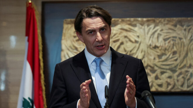 σύμβουλος-του-μπάιντεν-επισκέπτεται-563082760