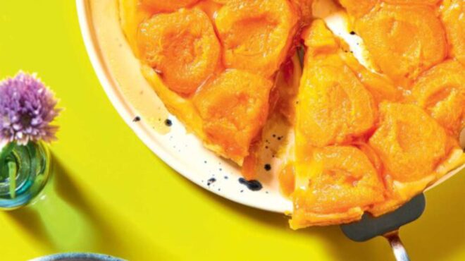 ταρτ-τατέν-με-βερίκοκα-563064877