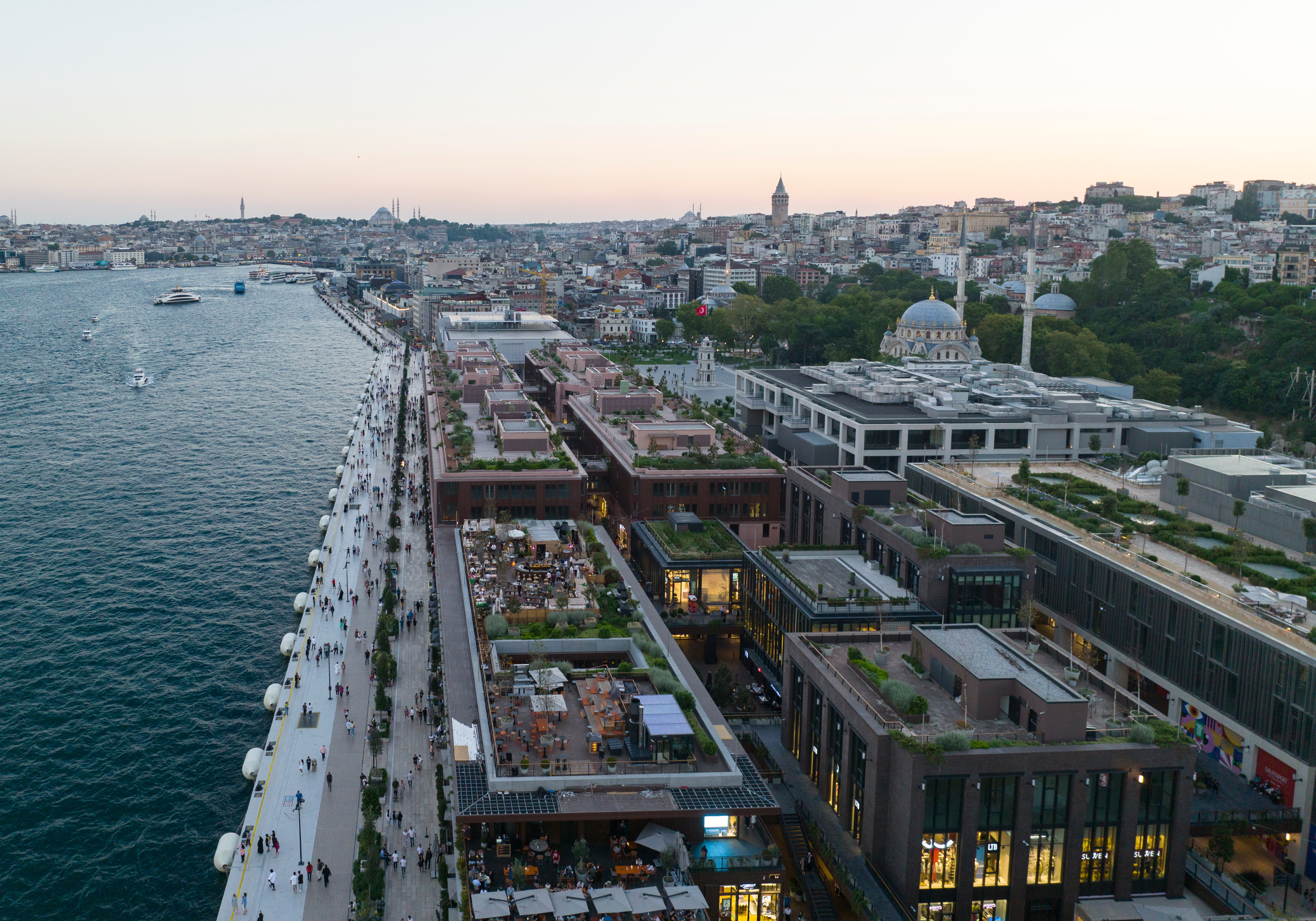 Ταξιδεύοντας στην «εξευγενισμένη» πλευρά της Κωνσταντινούπολης-5