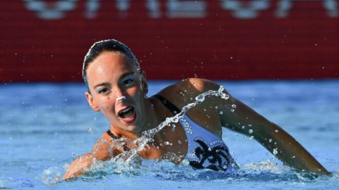 ευρωπαϊκό-νεανίδων-ασημένια-η-εθνι-563101318