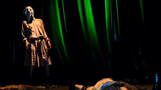 μεταξύ-τραγωδίας-και-τρόμου-μια-πρω-563145103