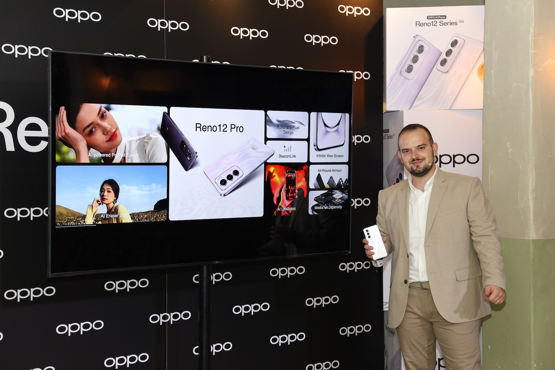 H OPPO παρουσιάζει τα νέα  Reno12 και Reno12 Pro στην Ελλάδα-6