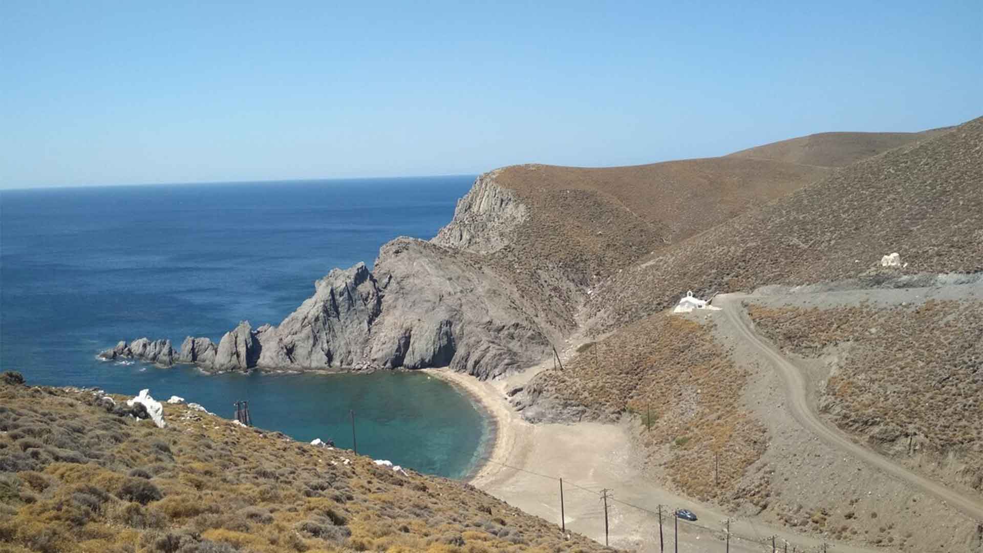 5 λόγοι για να ταξιδέψουμε στα Ψαρά αυτό το καλοκαίρι -1