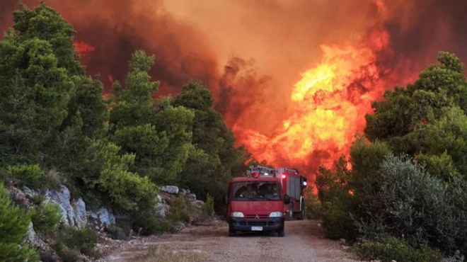 φωτιά-δύσκολη-νύχτα-στην-εύβοια-μάχ-563153377