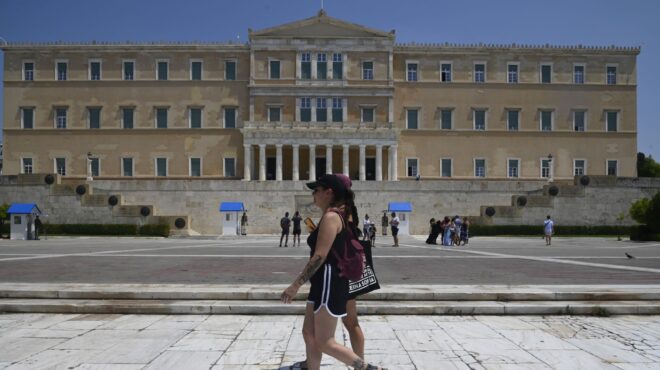 αστατος-σήμερα-ο-καιρός-με-μικρή-πτώση-563140978