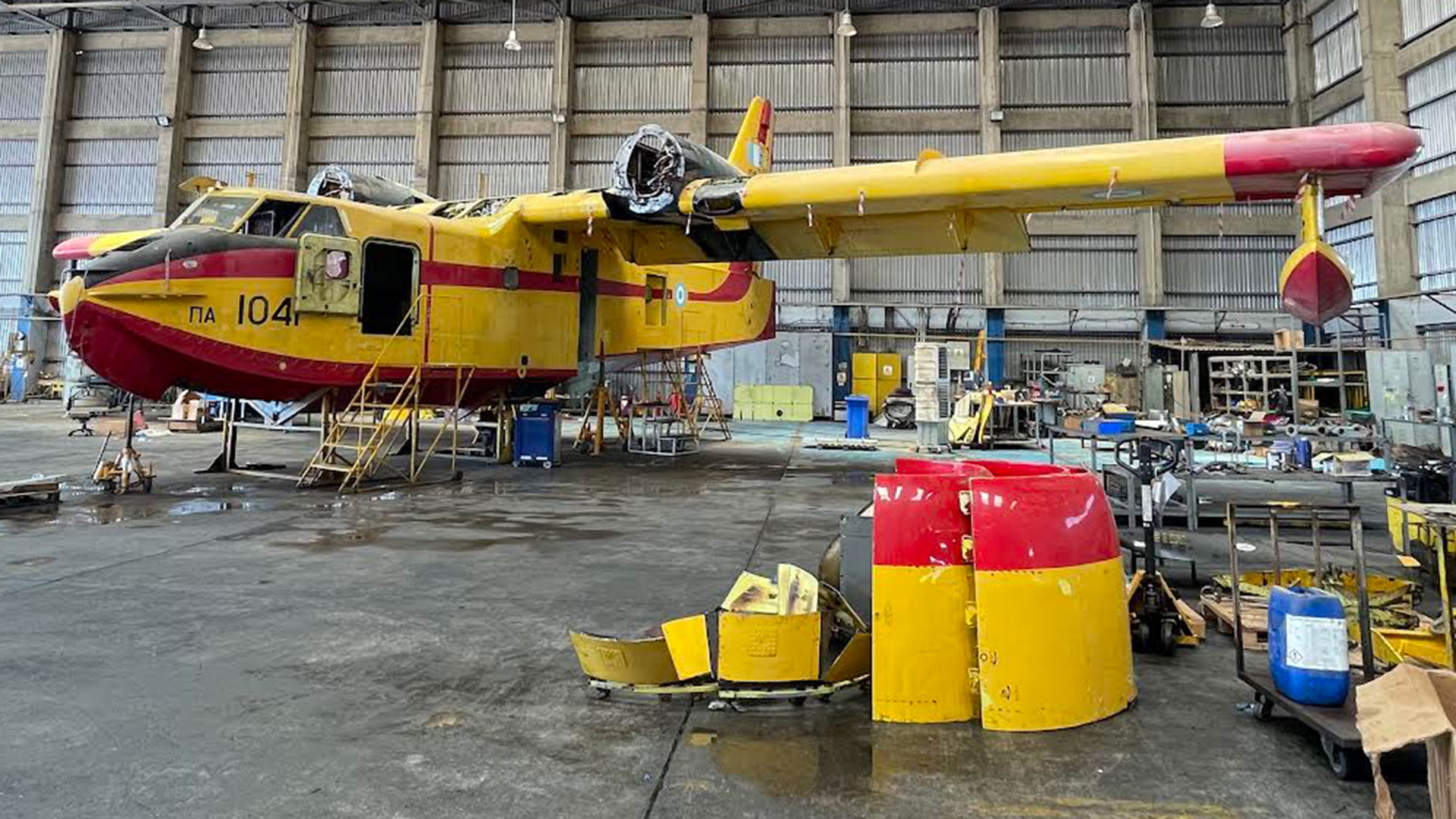 Στο κόκκινο τα Canadair – «Εγραψαν» 522 ώρες πτήσης τον Ιούνιο-1