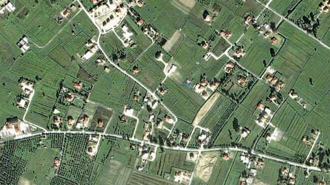εντοπισμός-αυθαιρέτων-με-drones-δορυφόρου-563120701
