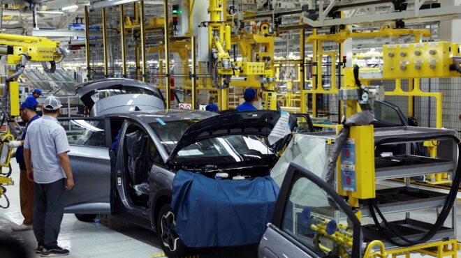 κύμα-κινεζικών-ηλεκτρικών-οχημάτω-563146555