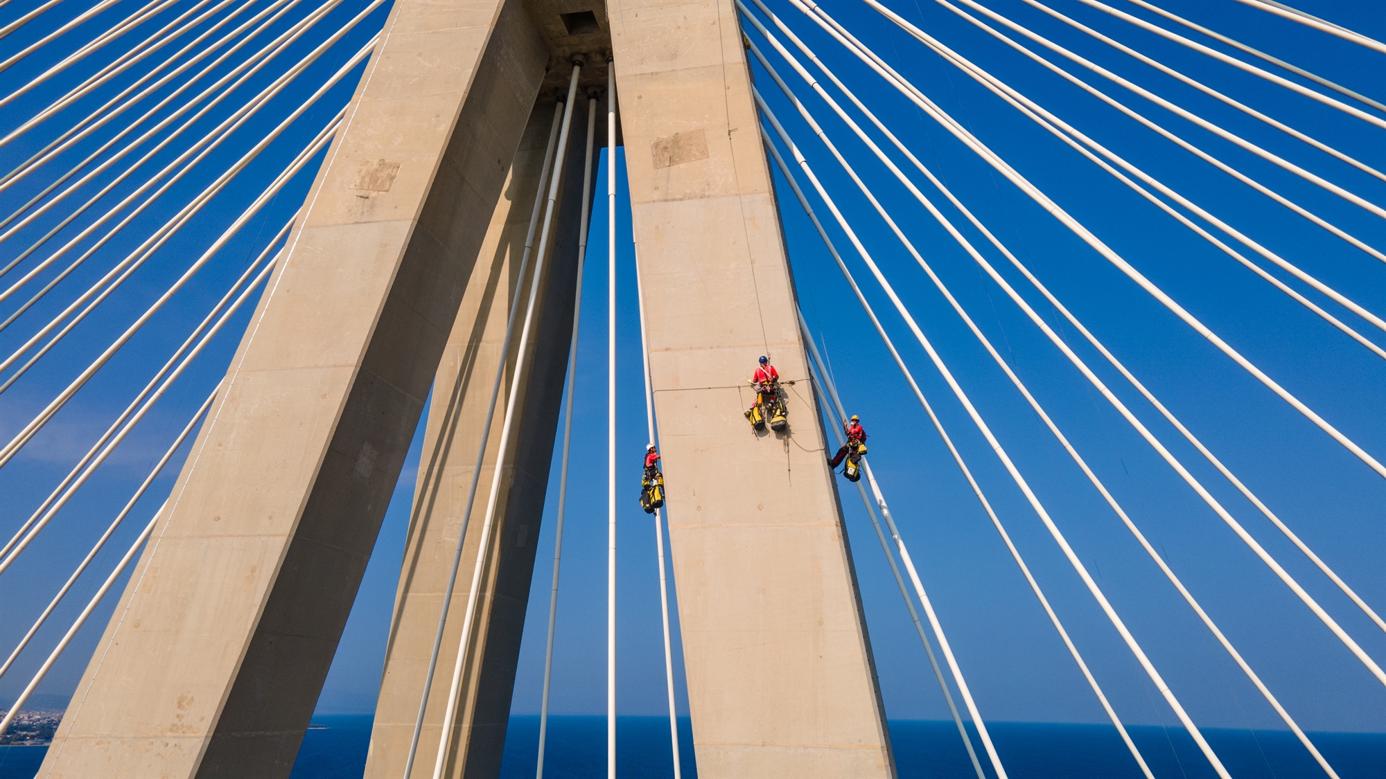 Γέφυρα Ρίου – Αντιρρίου: Συντήρηση με ρομπότ, αλπινιστές και δύτες-4