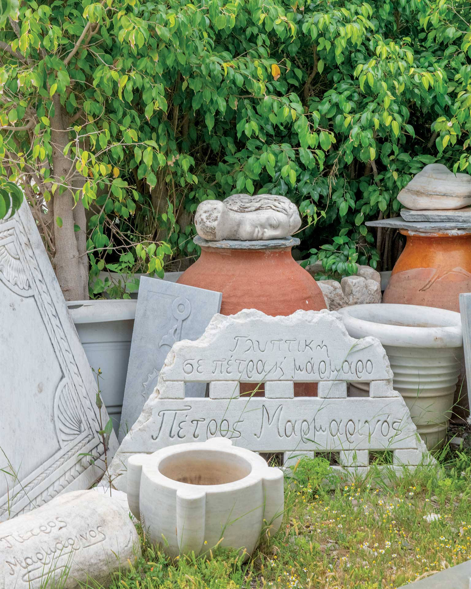 Ο σμιλευτής του μαρμάρου από την Τήνο που αξίζει να γνωρίσετε-4