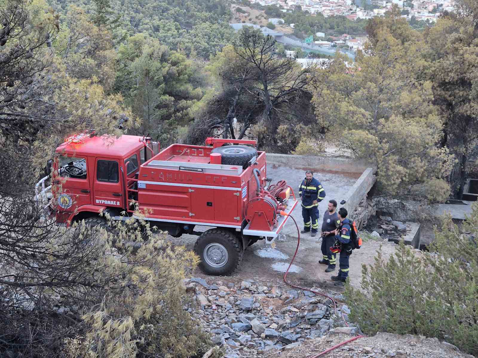 30 ημέρες στα πύρινα μέτωπα – Ο δύσκολος Ιούνιος των εθελοντών-4