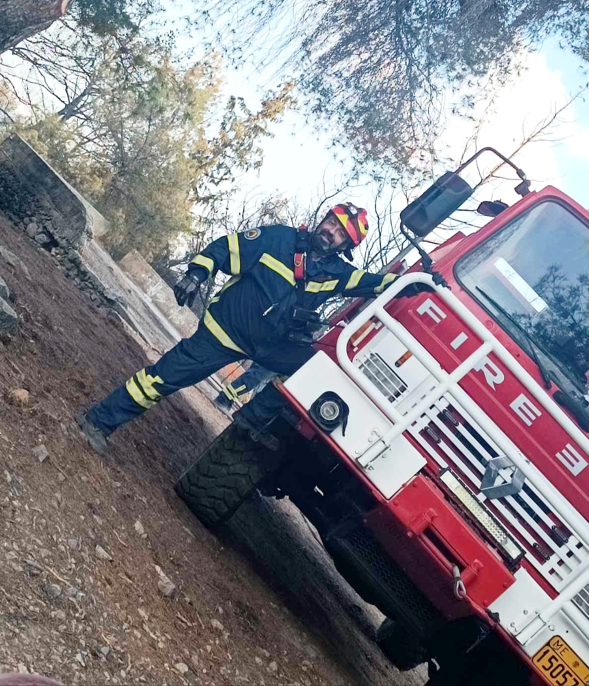 30 ημέρες στα πύρινα μέτωπα – Ο δύσκολος Ιούνιος των εθελοντών-5
