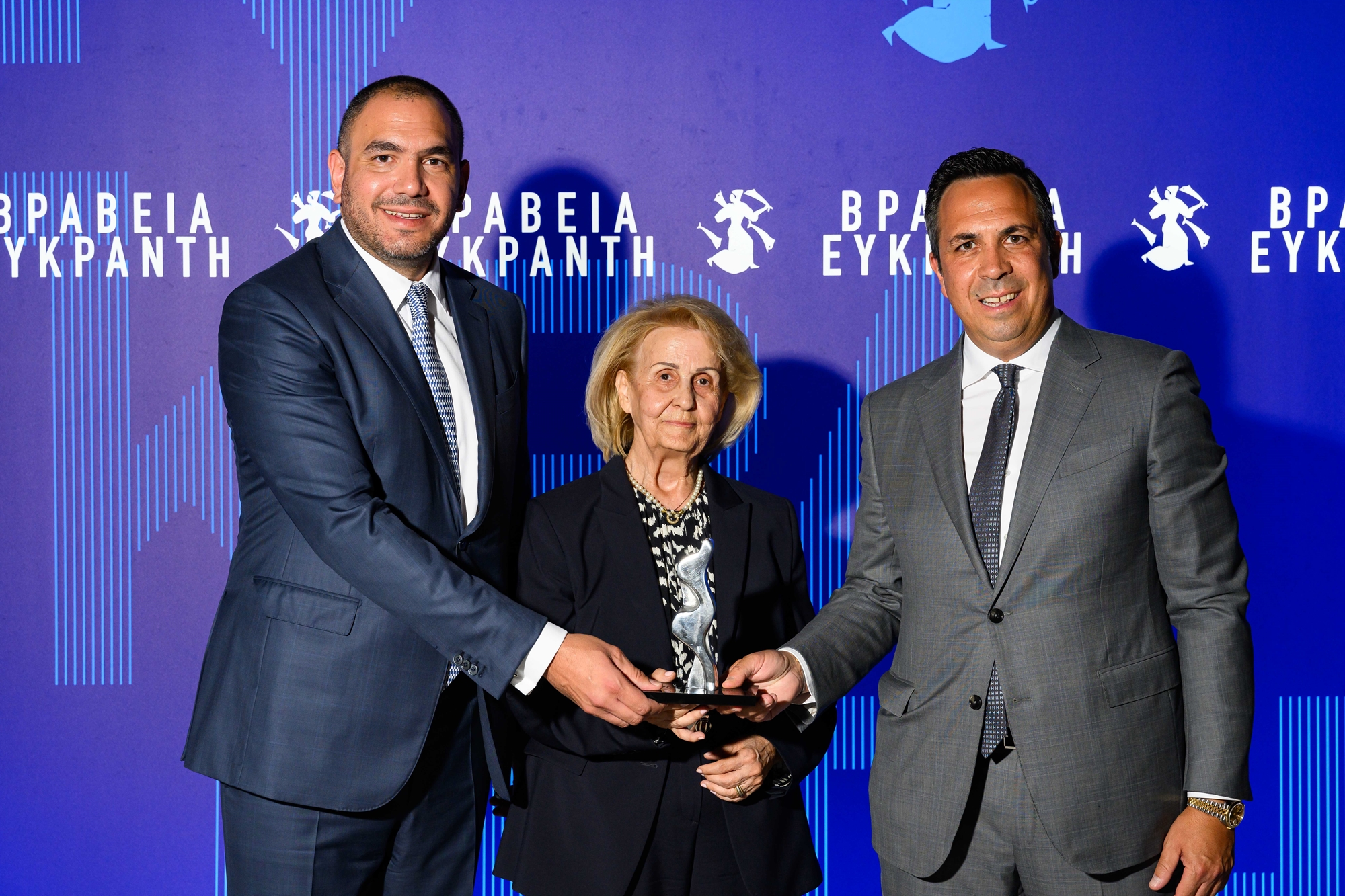 Ολες οι γενιές της ελληνικής ναυτιλίας παρούσες στα βραβεία Ευκράντη-4