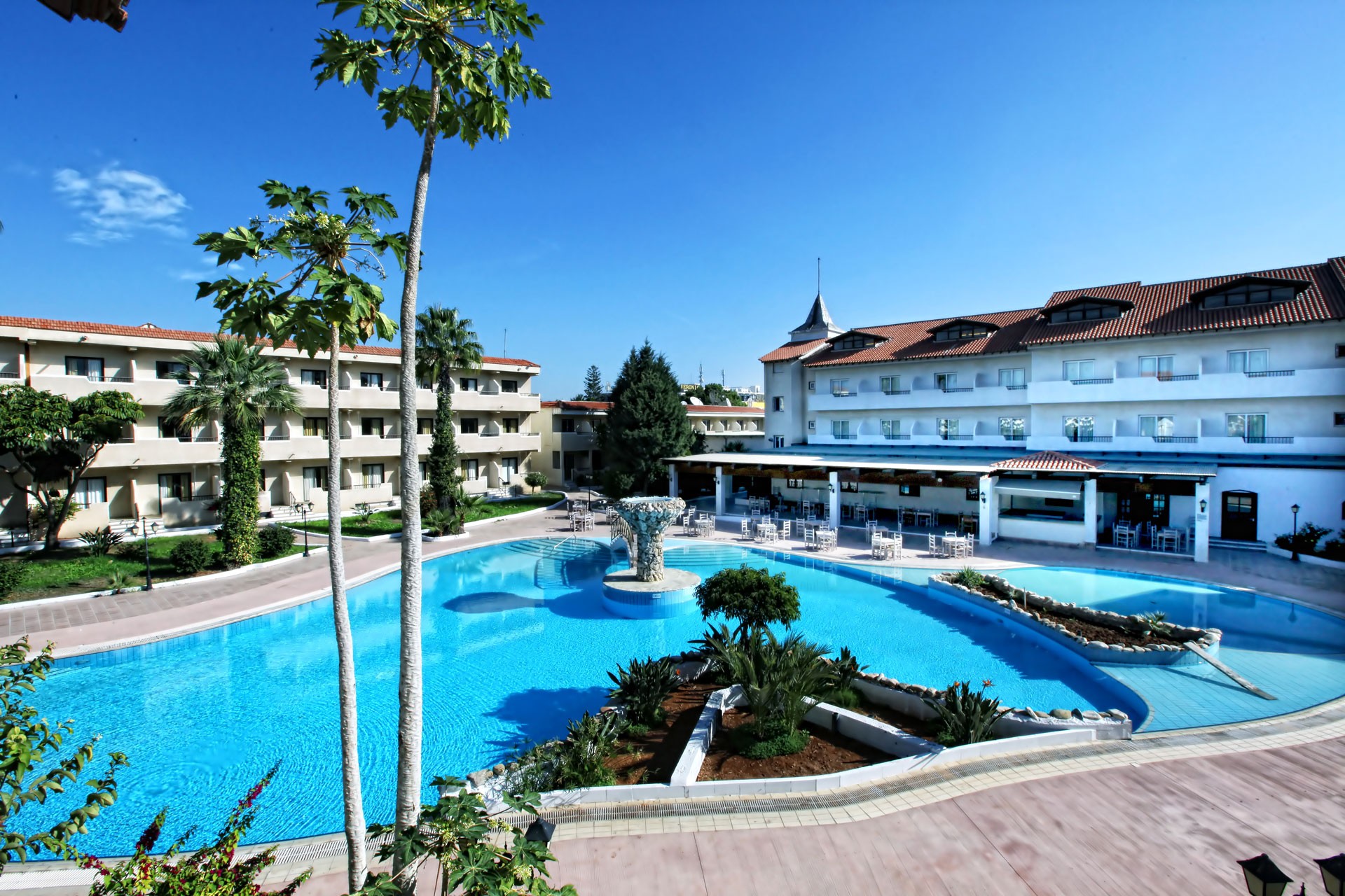 Πανεπιστήμιο Νεάπολις Πάφος: Συνεχής επιδίωξη ακαδημαικής αριστείας και  παροχή εφαρμοσμένης γνώσης αιχμής-3