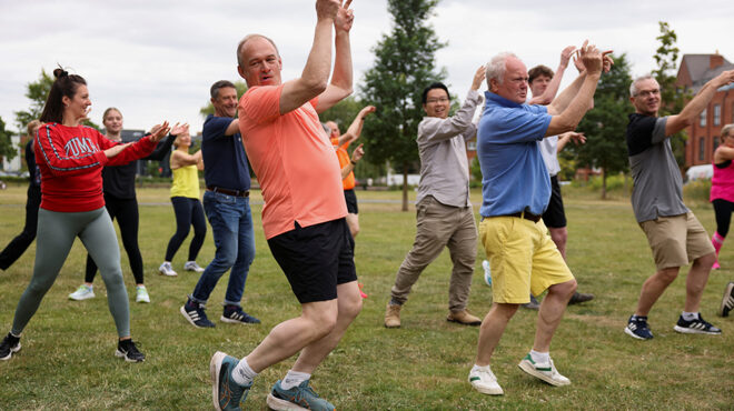 μαζεύοντας-ψήφους-563104573