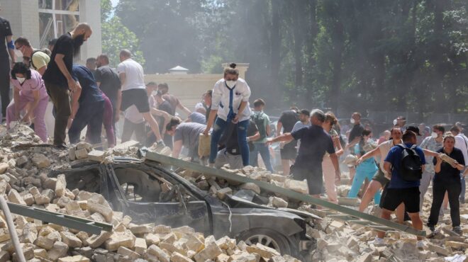 ουκρανία-ενας-τεράστιος-κρότος-και-τ-563115358