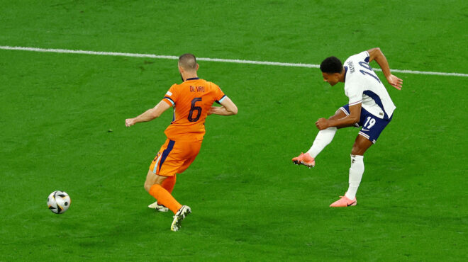 euro-2024-με-γκολ-στο-φινάλε-ο-γουότκινς-έστει-563120218