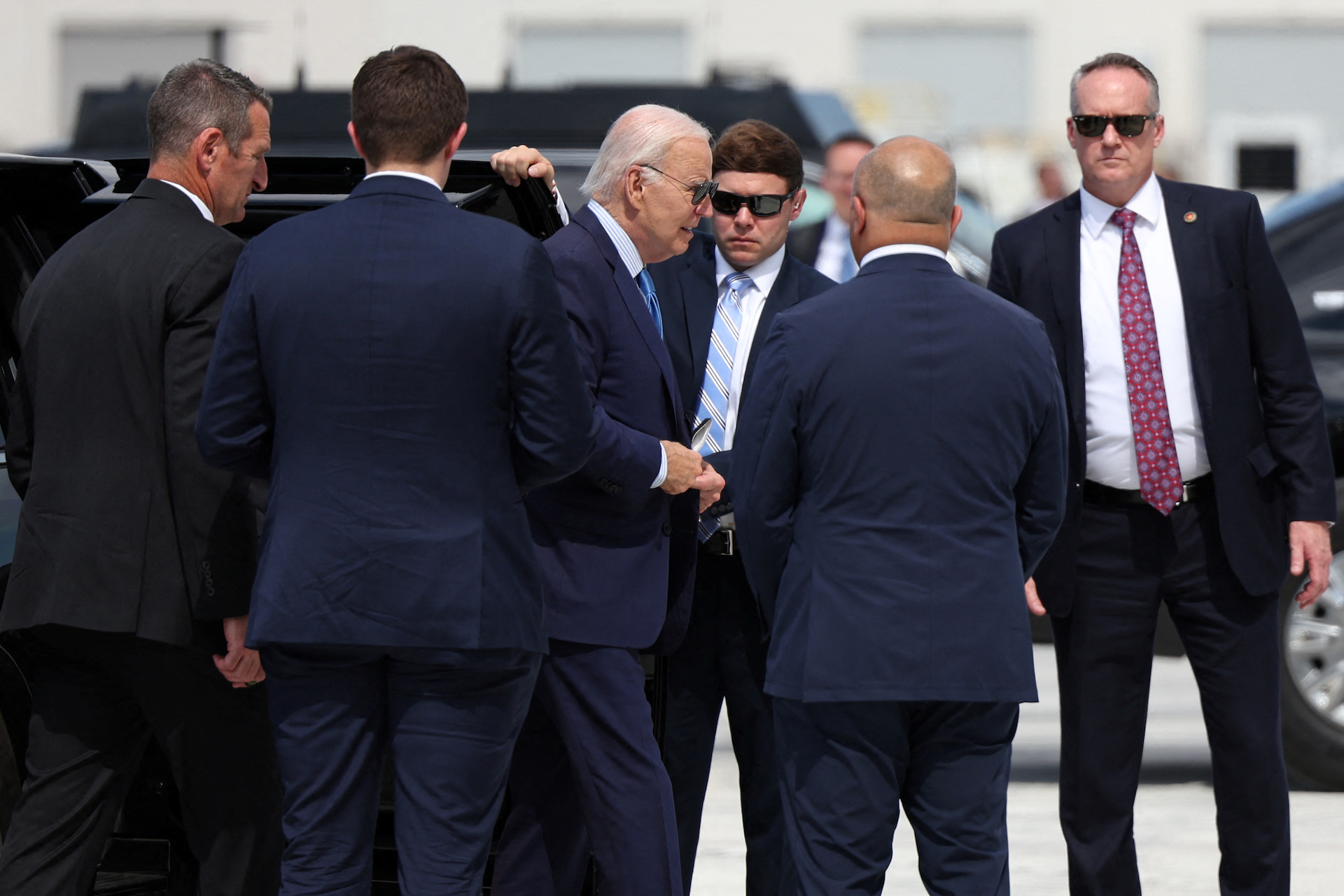 Το restart του Τραμπ και το μετέωρο βήμα του Μπάιντεν-2